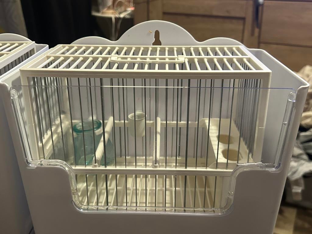 lot de 4 cages espagnols 40€ p 35 les 4, Enlèvement ou Envoi, Comme neuf, Synthétique, Cage à oiseaux