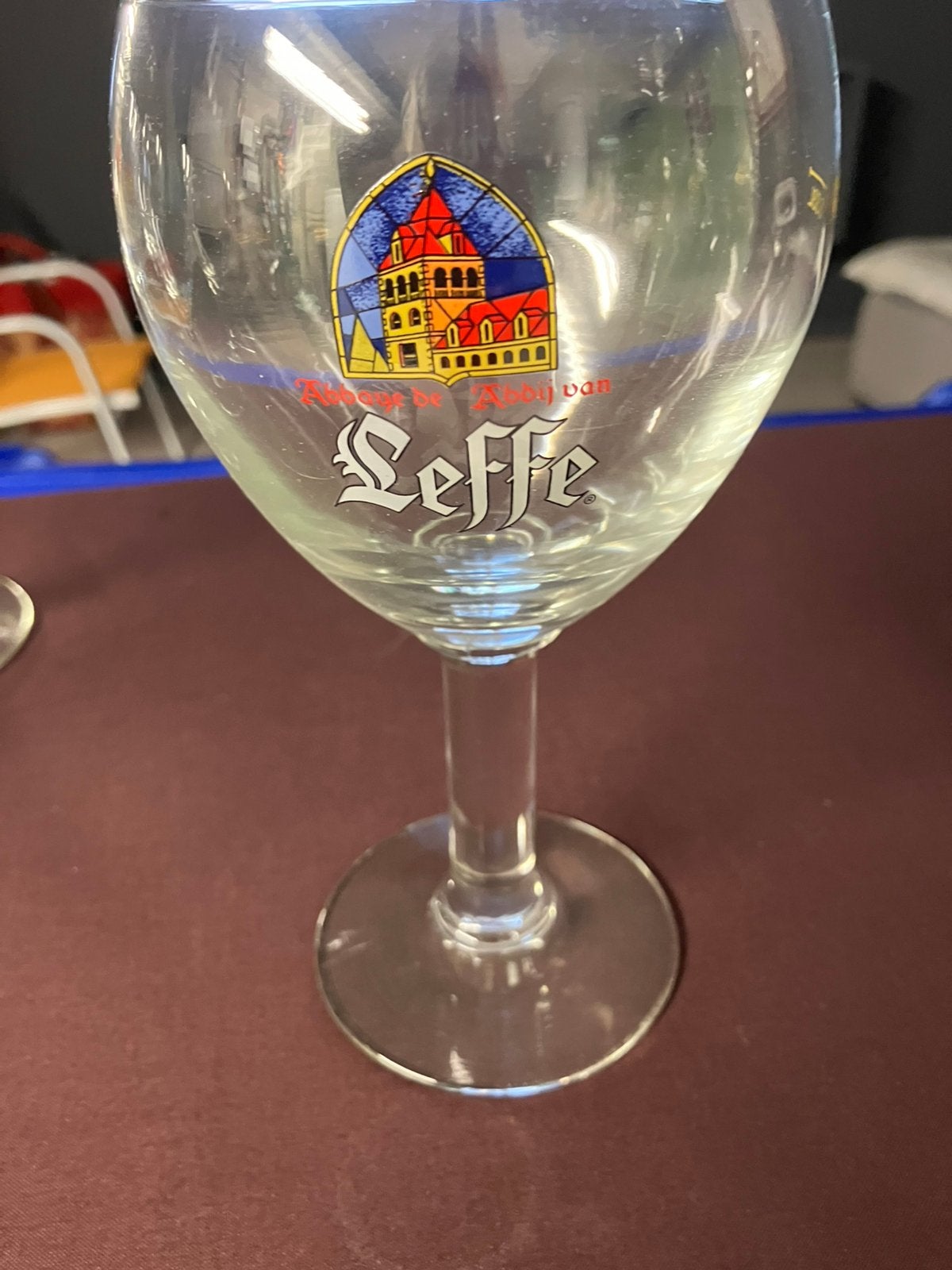 5 identieke Leffe glazen  33 cl, Verzamelen, Ophalen, Zo goed als nieuw, Leffe