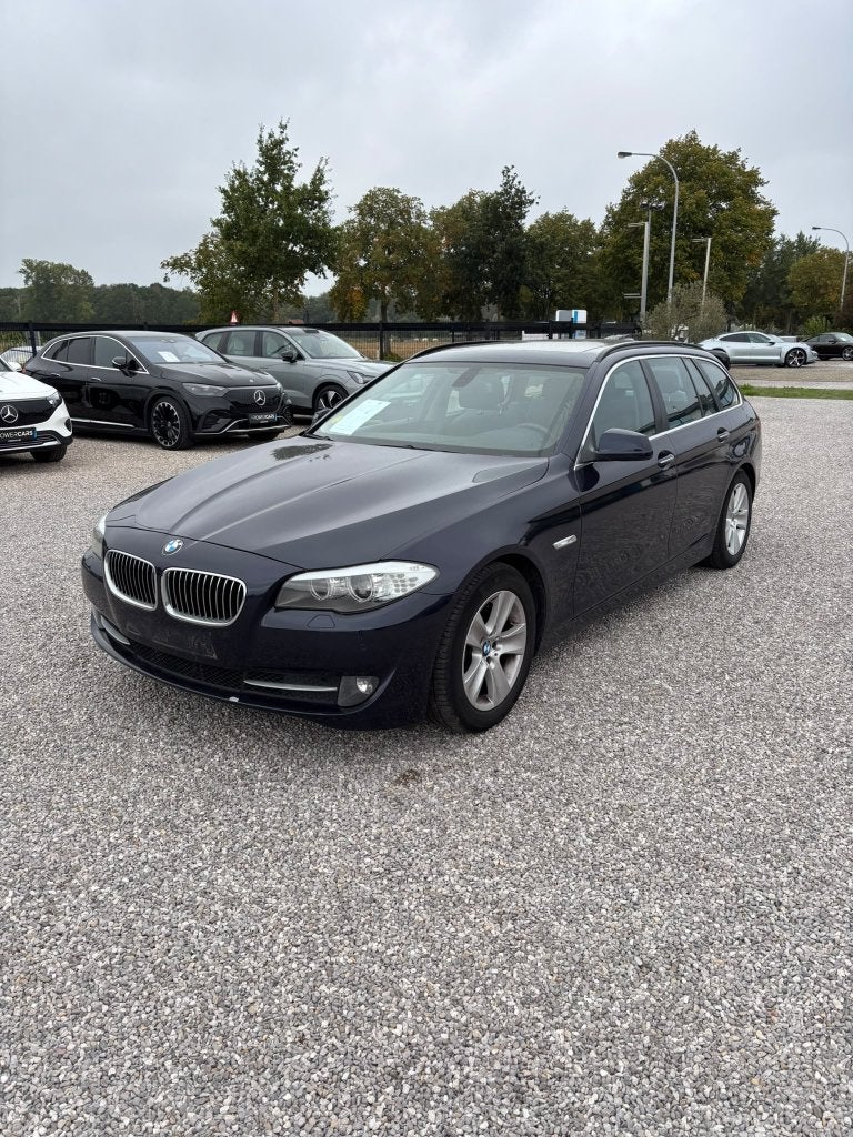 BMW 525D Touring | Schuifdak | Cruise | Zetelverwarming, Auto's, Automaat, Euro 5, Achterwielaandrijving, Zwart