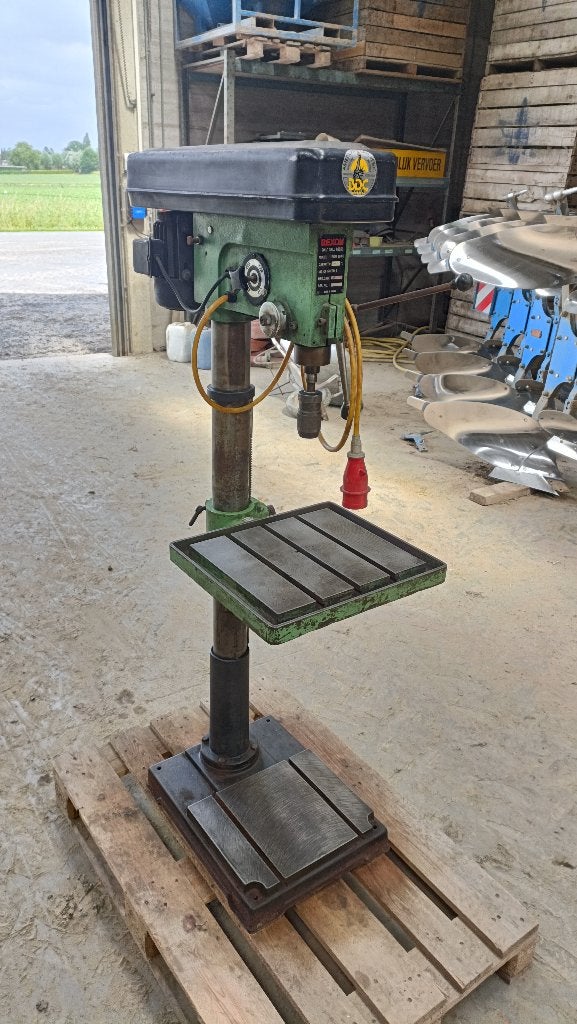 Kolomboormachine 32mm 1.5kW, Bricolage & Construction, Outillage | Foreuses, Enlèvement, Utilisé, Foreuse sur colonne, 600 watts ou plus