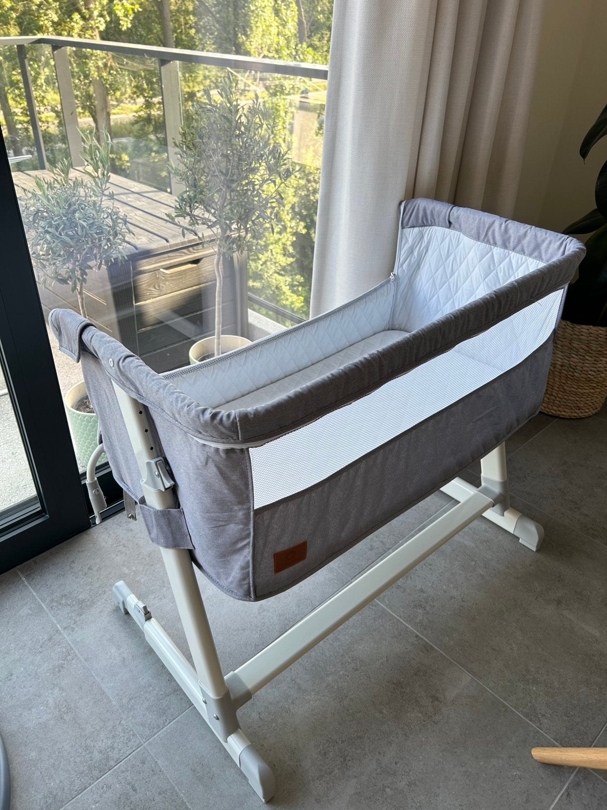 Lionelo Theo Baby Bed, Kinderen en Baby's, Ophalen, Gebruikt, Ledikant