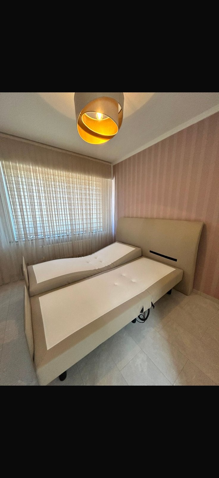 Bed, Ophalen of Verzenden, Zo goed als nieuw