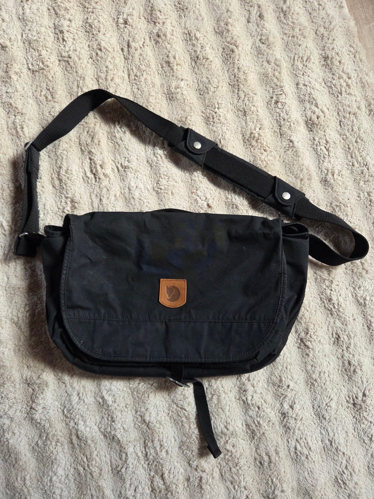 Fjallraven laptop/schoudertas, Handtassen en Accessoires, Ophalen