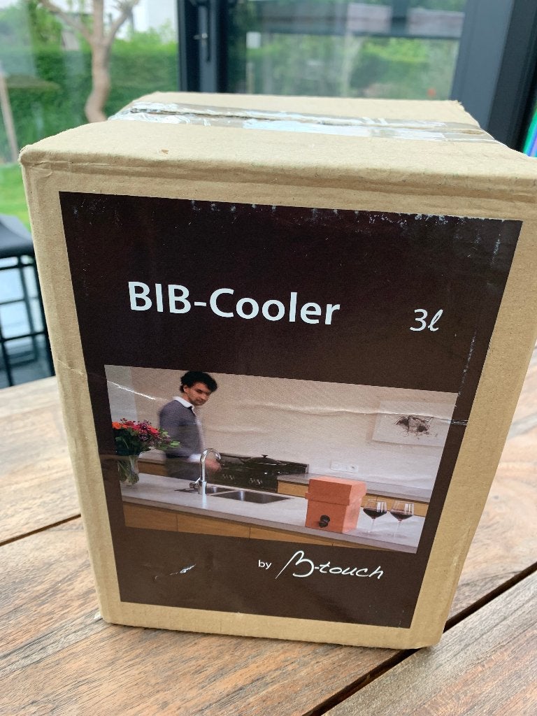 Koel houden van al uw bag-in-box dranken . NIEUW -, Maison & Meubles, Accessoires pour la Maison | Porte-bouteilles, Enlèvement