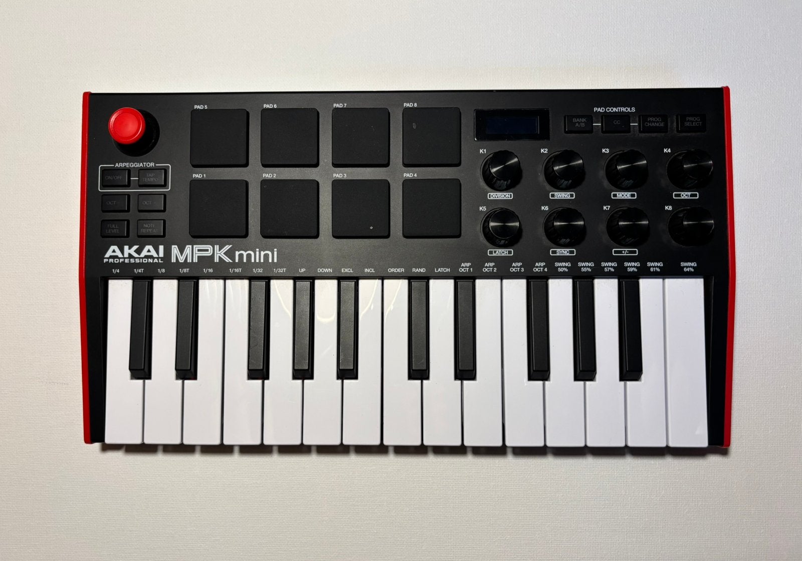 Akai MPK mini, Muziek en Instrumenten, Midi-apparatuur, Ophalen of Verzenden, Zo goed als nieuw