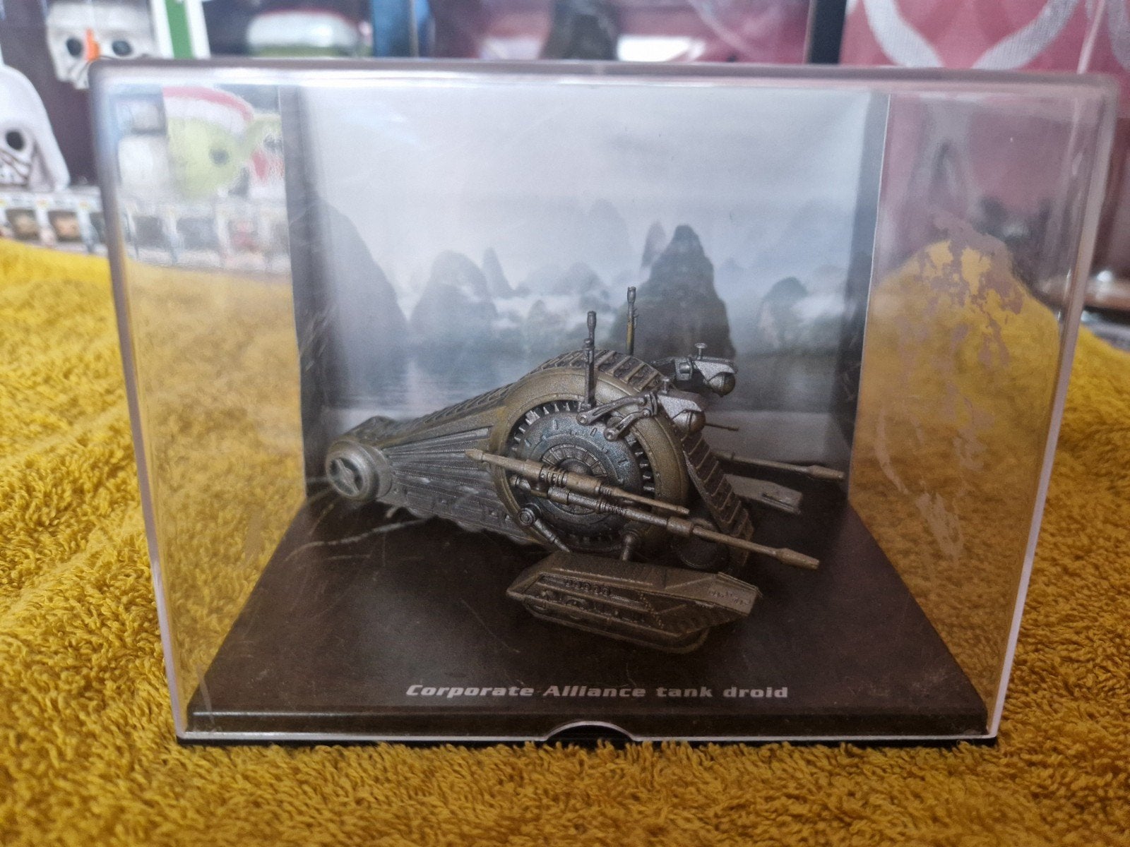 Corporate Alliance tank droid, Enlèvement ou Envoi