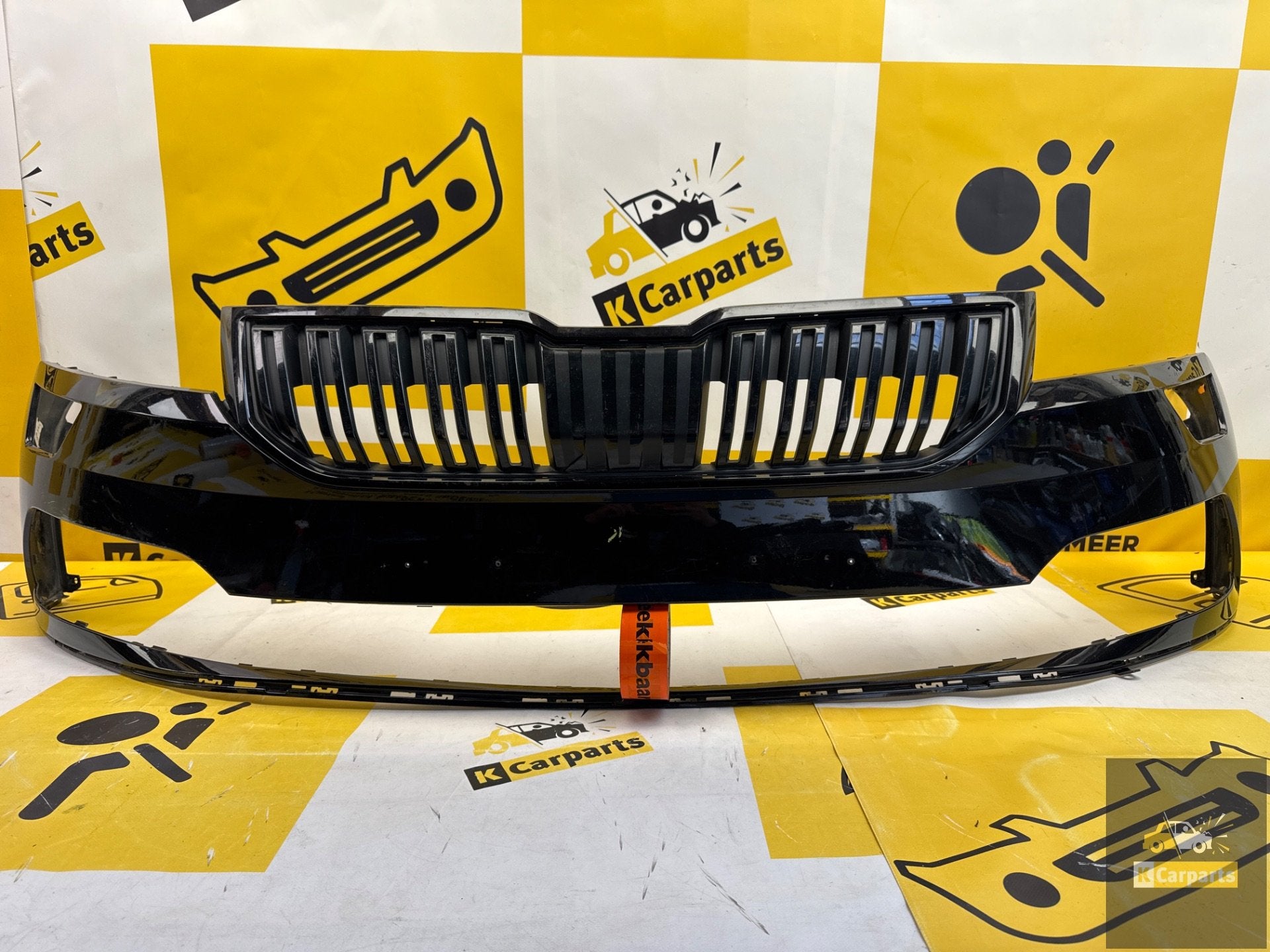 Skoda Kodiaq voorbumper 562807221 2016-Heden Bumper, Voor, Tr. Vaclava Klementa 869
293 01  Mlada Boleslav, CZ, Skoda, Bumper