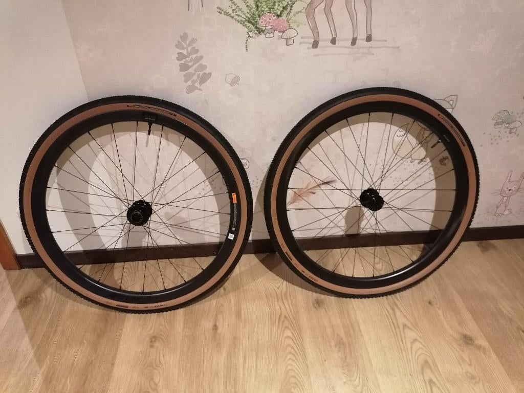 roues gravel carbone giant CXR2, Fietsen en Brommers, Ophalen, Nieuw, Wiel, Autre