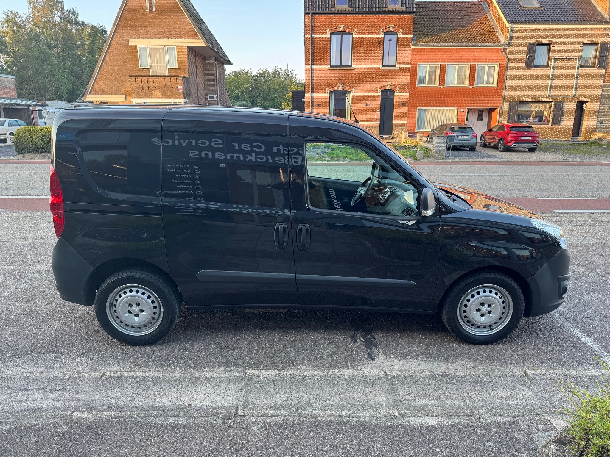 Opel Combo D Cargo 1.6CDTI 105PK, Auto's, Voorwielaandrijving, 4 cilinders, Zwart, Verwarmde buitenspiegels