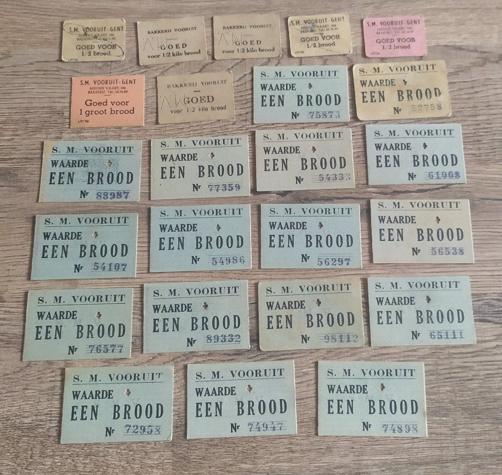 24 Broodkartonnen Bakkerij S.M. Vooruit Gent 1941, Postzegels en Munten, Bankbiljetten | België, Ophalen of Verzenden, Setje