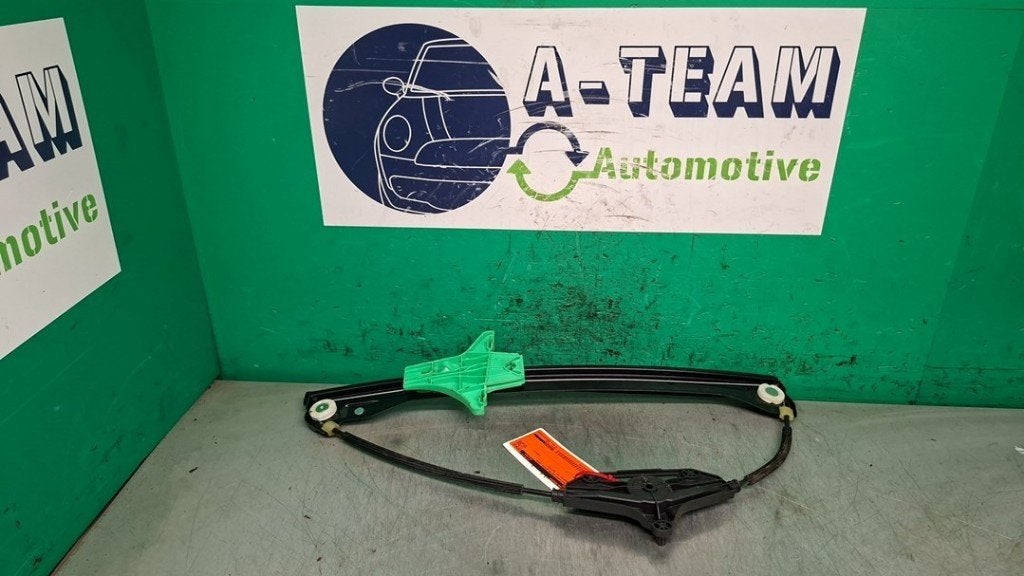 VITRE MECANISME AVANT DROIT Golf Sportsvan (AUVS), Utilisé, Volkswagen