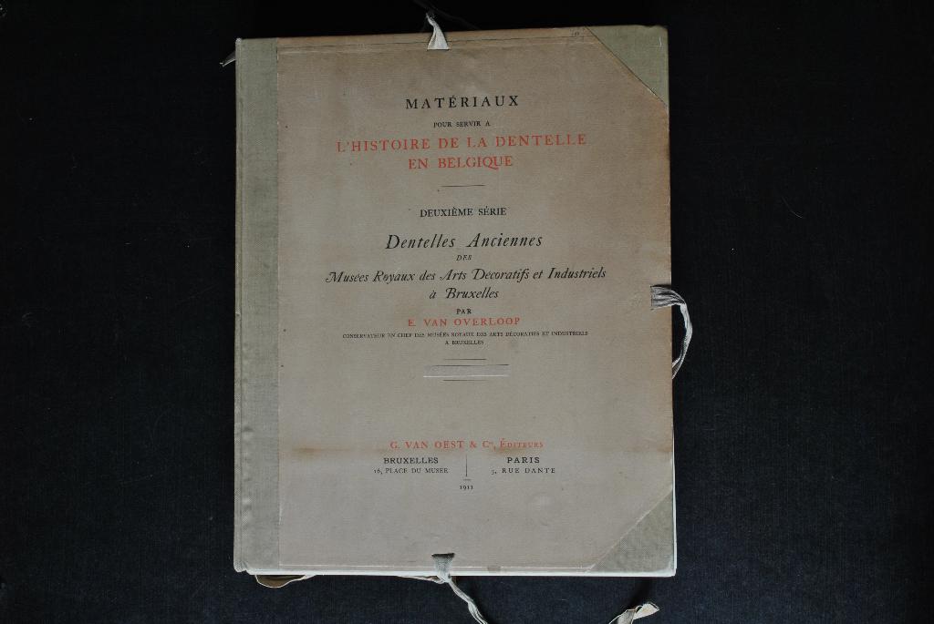 MATERIAUX POUR SERVIR A L'HISTOIRE DE LA DENTELLE BELGIQUE, Enlèvement ou Envoi, Utilisé, Livre ou Revue