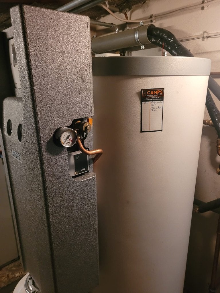 Zonneboiler Remeha 200SE, Bricolage & Construction, Chauffe-eau & Boilers, Utilisé, Boiler, Enlèvement