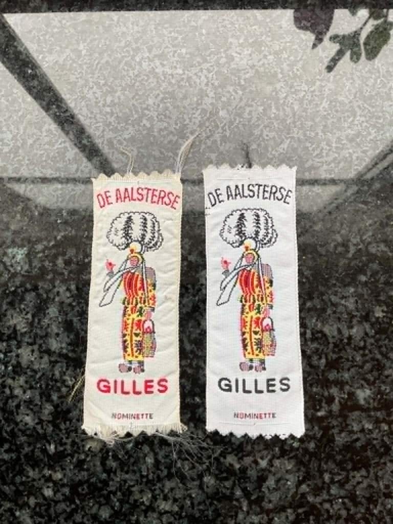 Aalst Carnaval Nominette Gilles, Collections, Broches, Pins & Badges, Enlèvement