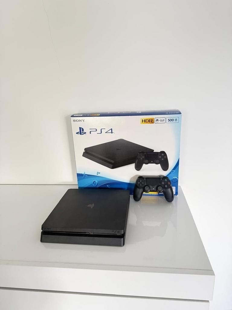 Pack Console PS4 Slim 500 Go + 2Manettes (dont Édition Hogw, Games en Spelcomputers, Spelcomputers | Sony PlayStation 4, Ophalen