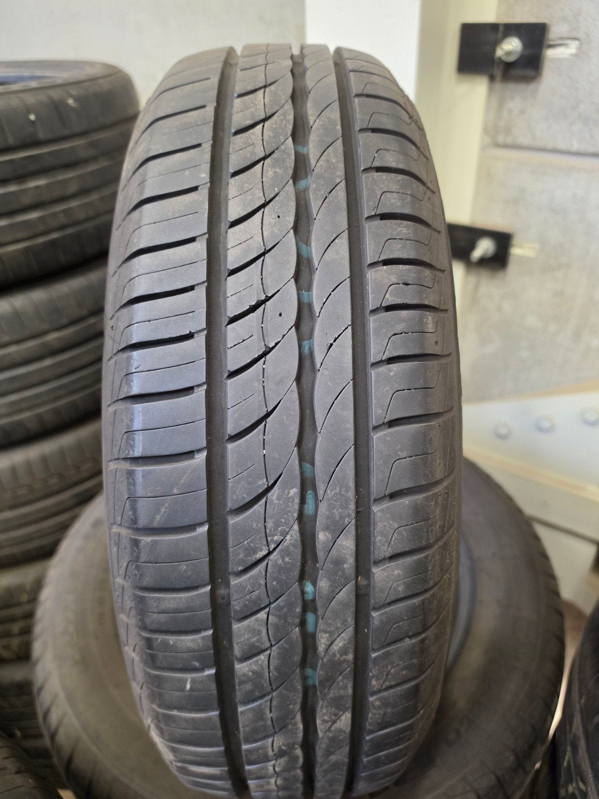 175/65r15 pirelli 35€ per stuk met montage, Ophalen of Verzenden