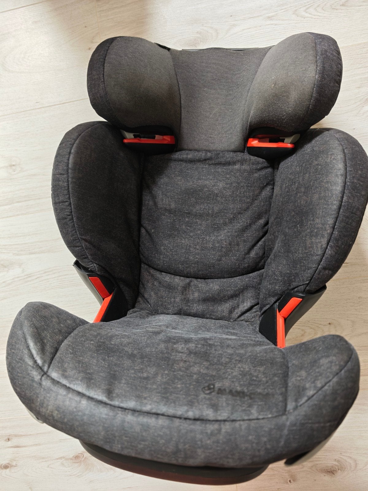 Maxi Cosi autostoel Rodifix Nomad black, Enlèvement, Utilisé, Maxi-Cosi