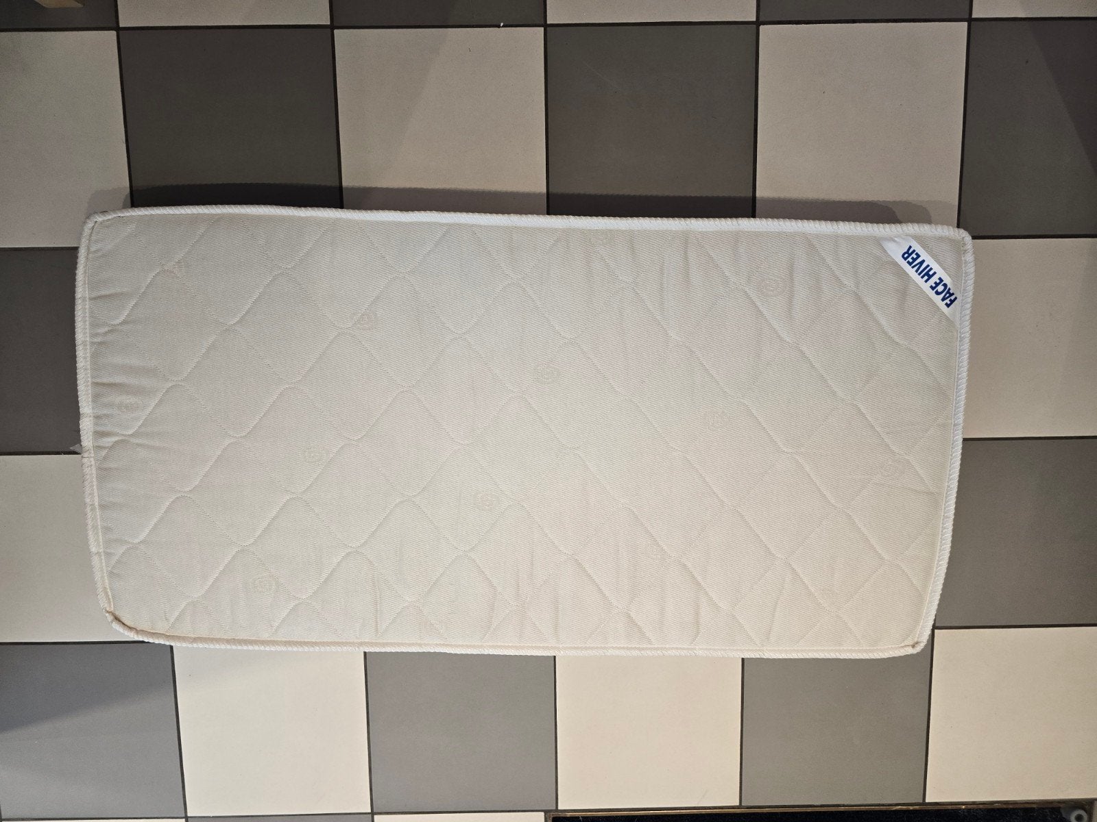 Matelas bébé 120x60cm GRATUIT, Enlèvement, 70 cm ou moins, Matelas