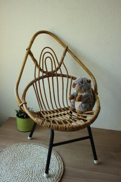 Vintage kinderstoel rotan, Ophalen