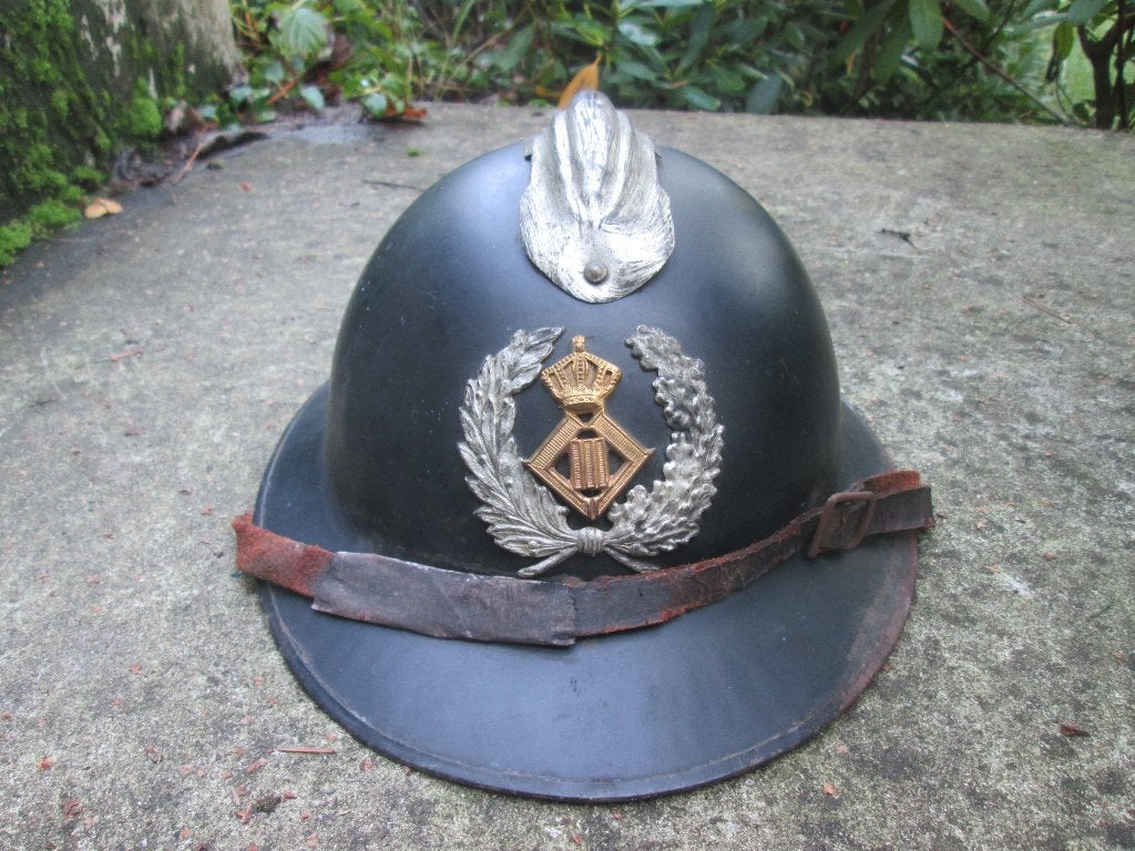 Belgische officiers helm Leopold III politie met binnenwerk., Verzamelen, Ophalen of Verzenden