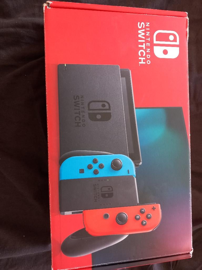 NINTENDO SWITCH COMPLEET + 4 SPELLEN, Games en Spelcomputers, Games | Nintendo Switch, Online, 2 spelers, Ophalen of Verzenden