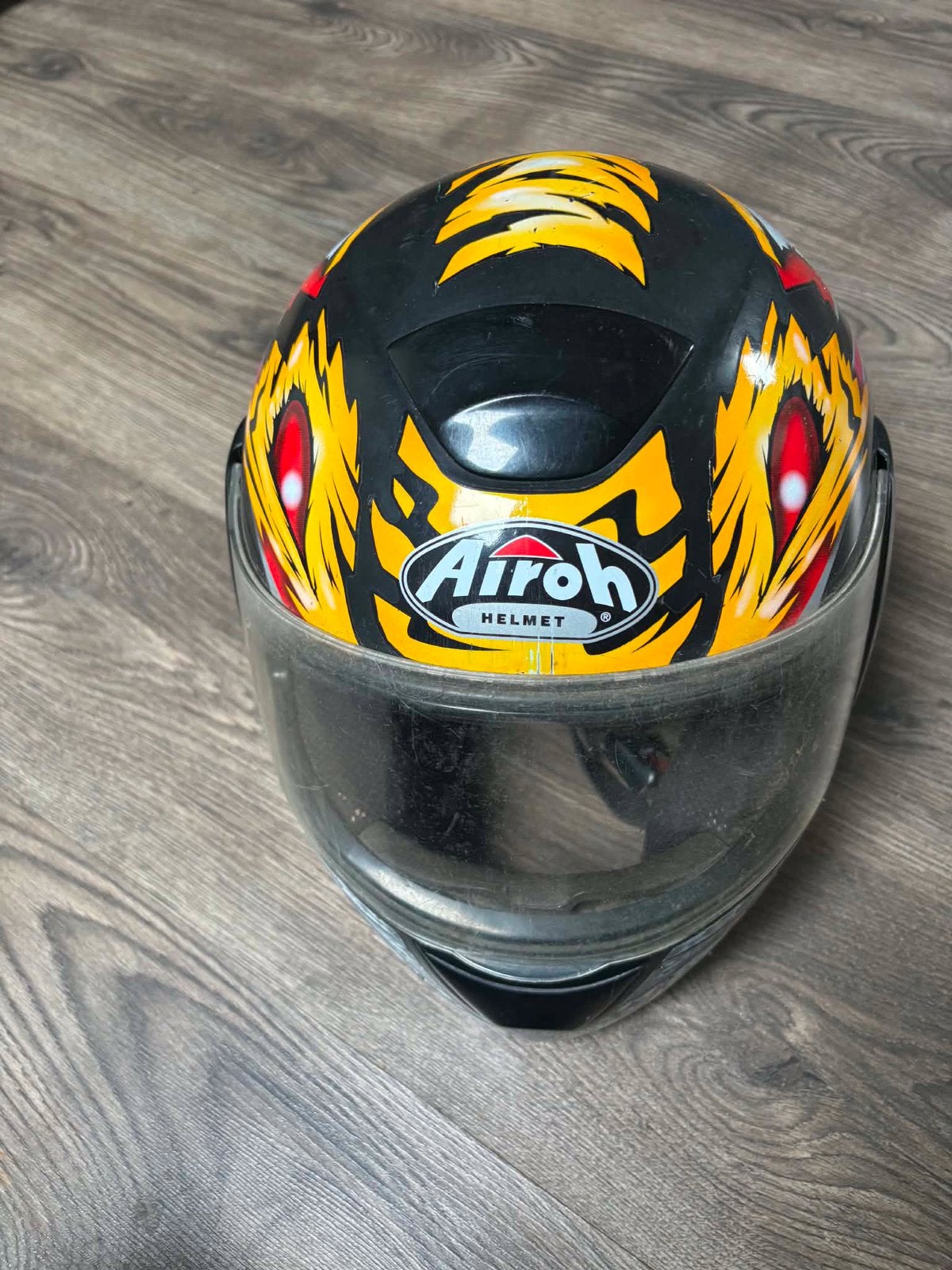 Motohelm L, Motoren, Ophalen, M
