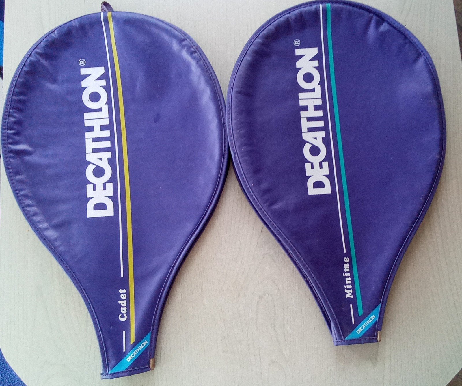 Hoes voor tennisracket 2 st voor 4 euro, Sports & Fitness, Enlèvement ou Envoi, Comme neuf, Autres types, Autres marques