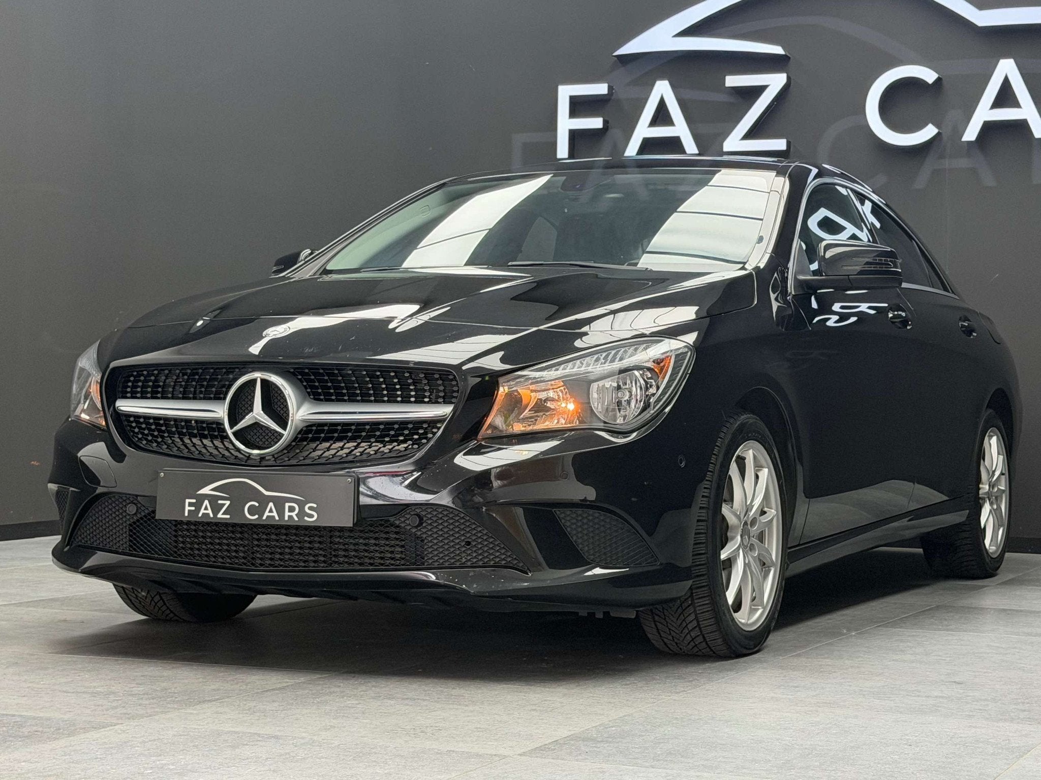 Mercedes-Benz CLA-Klasse 200 200 CDI * BOITE AUTO + GPS + GA, Auto's, Automatische klimaatregeling, Gebruikt, Zwart, 4 cilinders