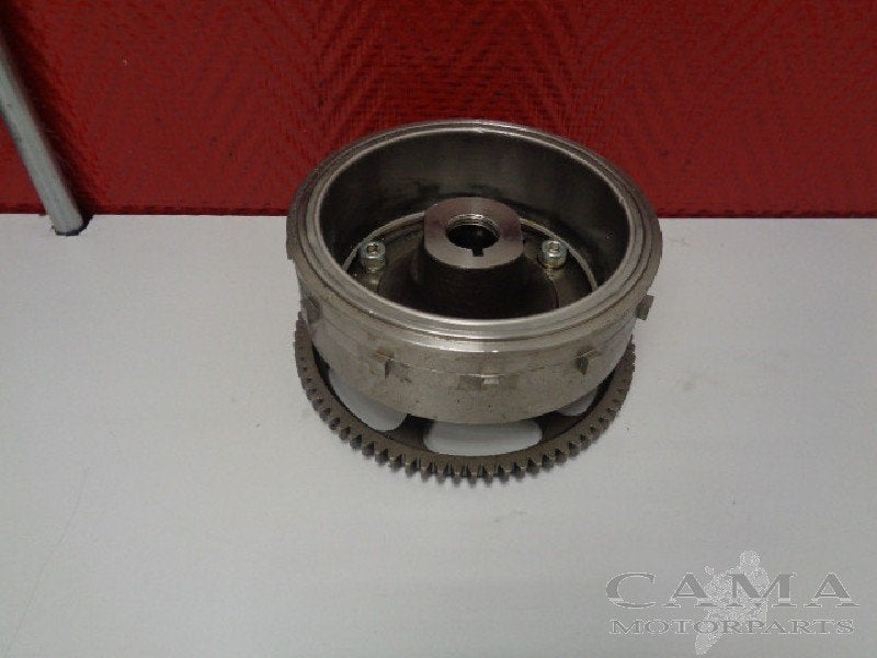 VLIEGWIEL Honda VTR 1000 SP-1 2000-2001 (VTR1000SP SC45), Dhr. S. di Majo, Gebruikt, Info@cama-motorparts.nl, P.J. Troelstraweg 8 8
3144 CX  MAASSLUIS, NL