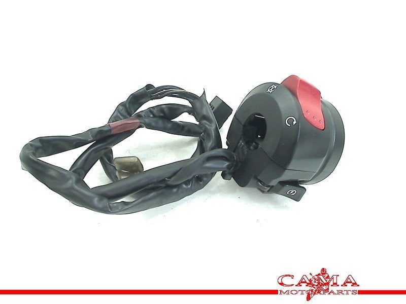STUURSCHAKELAAR RECHTS Suzuki, Dhr. S. di Majo, Gebruikt, Info@cama-motorparts.nl, P.J. Troelstraweg 8 8
3144 CX  MAASSLUIS, NL