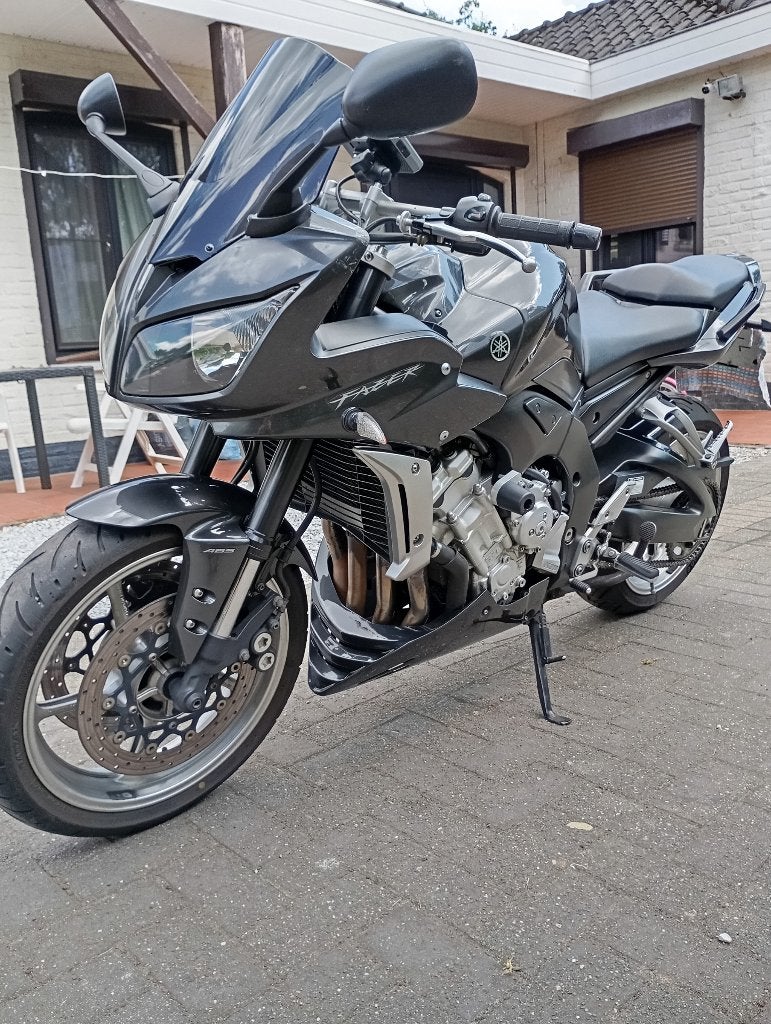 Yamaha Fazer FZ1, Motos, Motos | Yamaha, Poignées chauffantes, Permis Moto A, Occasion, Plus de 35 kW