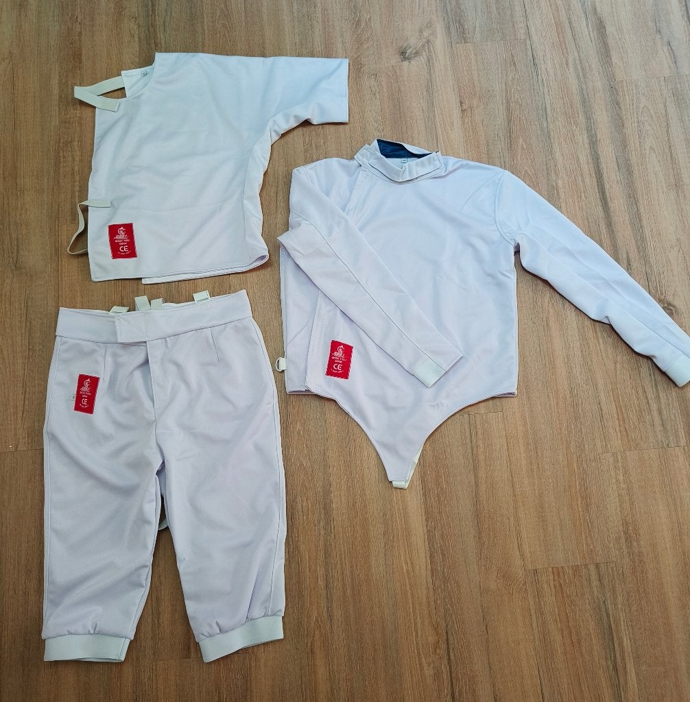 Schermpak Links / 3 Piece Fencing Suit 350N Unisex Lefthand, Sport en Fitness, Vechtsporten en Zelfverdediging, Nieuw, Maat L