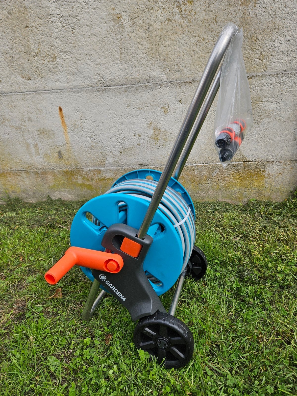 Tuyau d'arrosage en bobine Gardena L =20 m + accessoires pou, Enlèvement, Tuyau d'arrosage