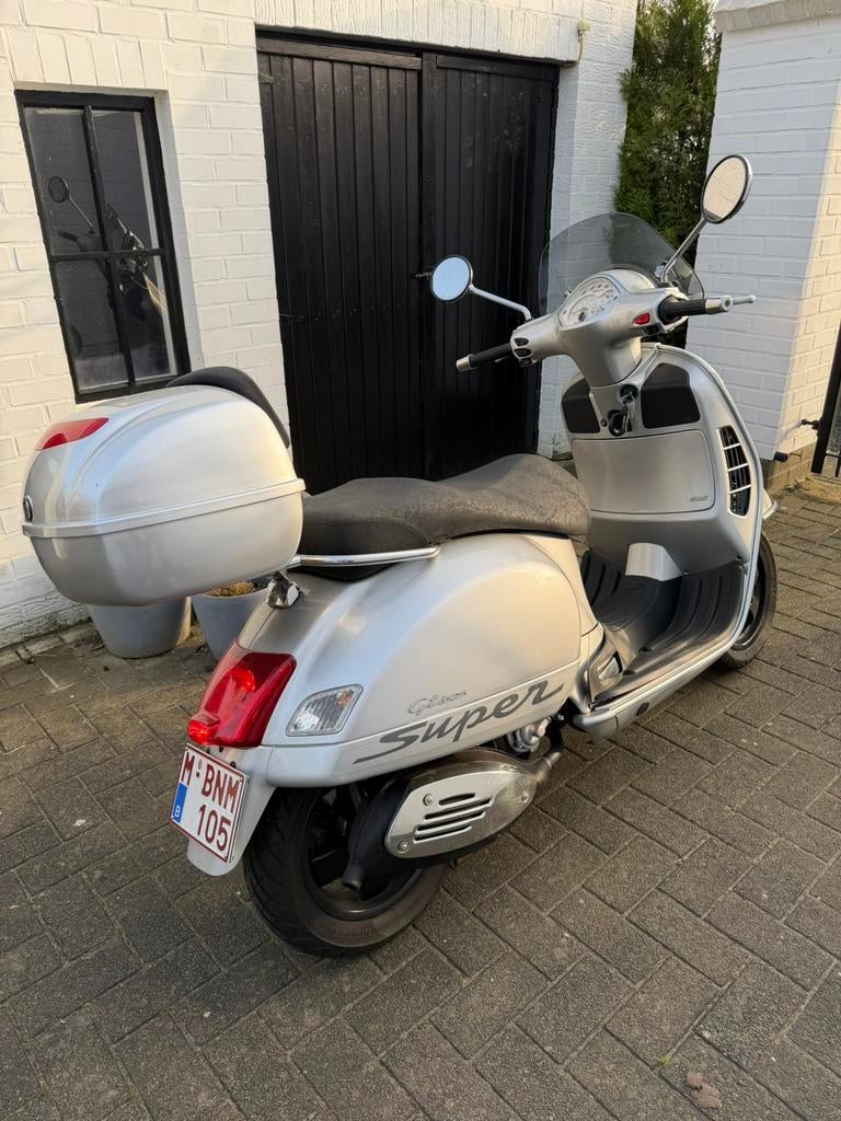 Vespa GTS Super 125cc, Ophalen, Gebruikt, Vespa S, 125 cc