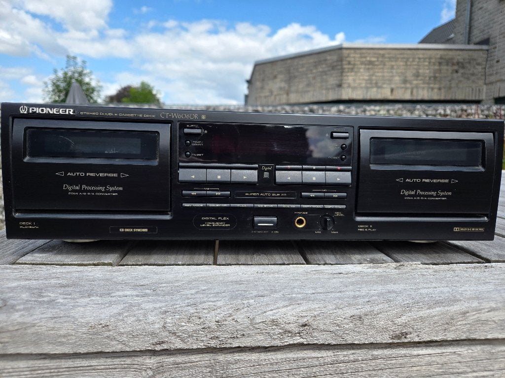 Pioneer dubbele cassettedeck met opnamefuncties, TV, Hi-fi & Vidéo, Appareils professionnels, Enlèvement, Comme neuf, Audio