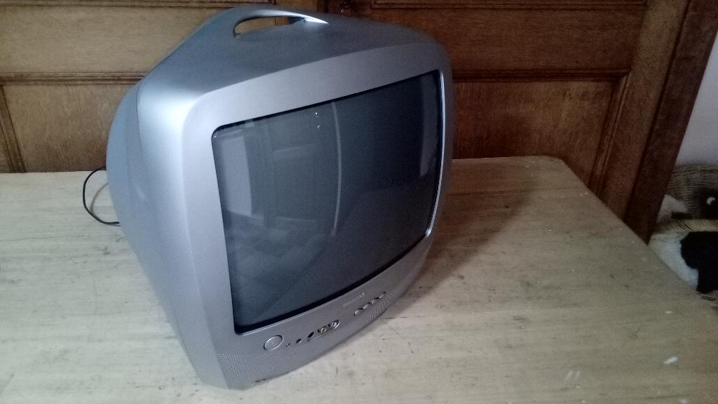 TV PHILIPS cathodique, TV, Hi-fi & Vidéo, Télévisions vintages, Enlèvement, Utilisé, Moins de 40 cm, Philips