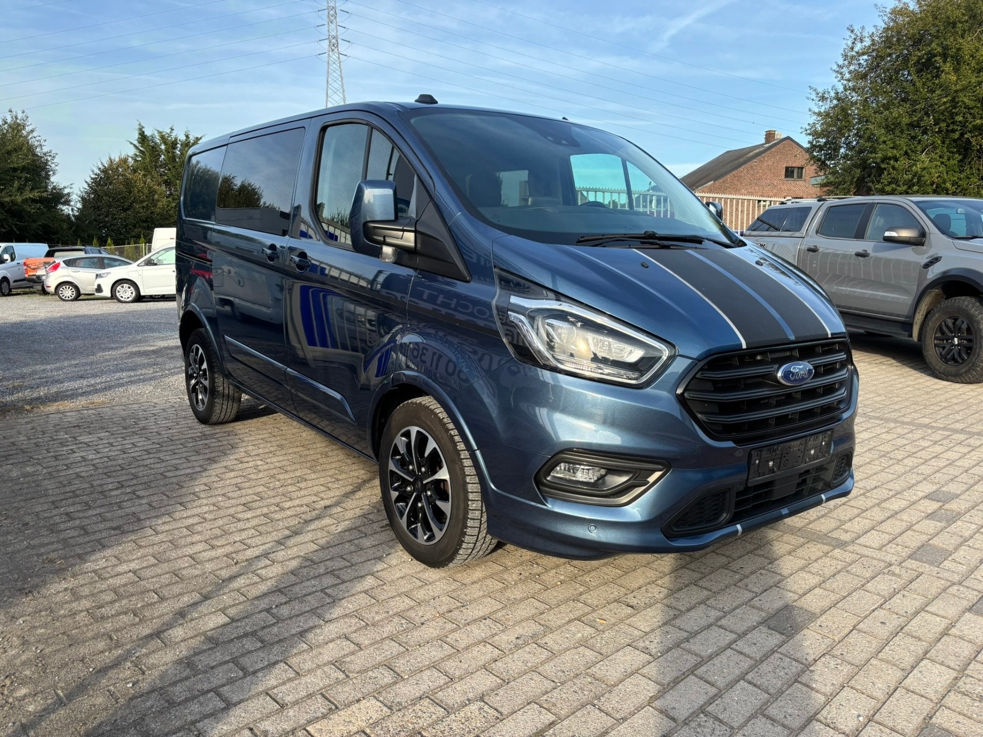 Ford Transit Custom SPORT 320S Multi use L1 (bj 2021), Auto's, Automaat, Zwart, Overige kleuren, 1850 kg