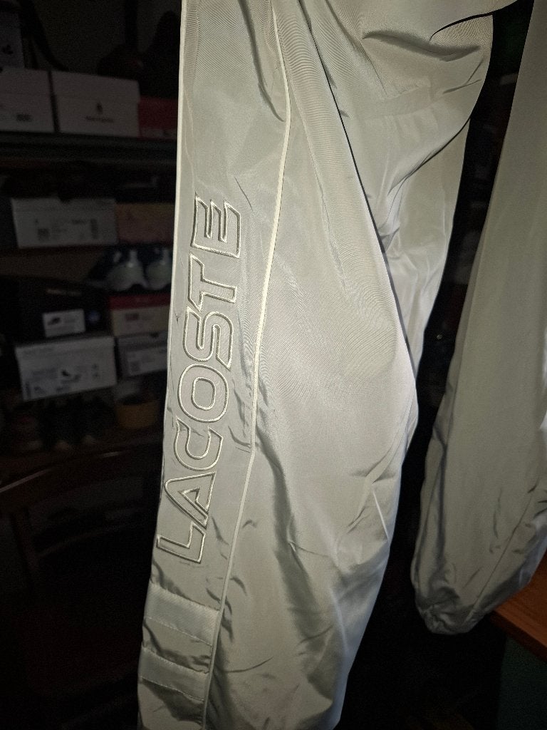 Pantalon training Lacoste NEUF XL sorti de l'emballage, Kleding | Heren, Sportkleding, Ophalen, Lacoste, Grijs, Algemeen