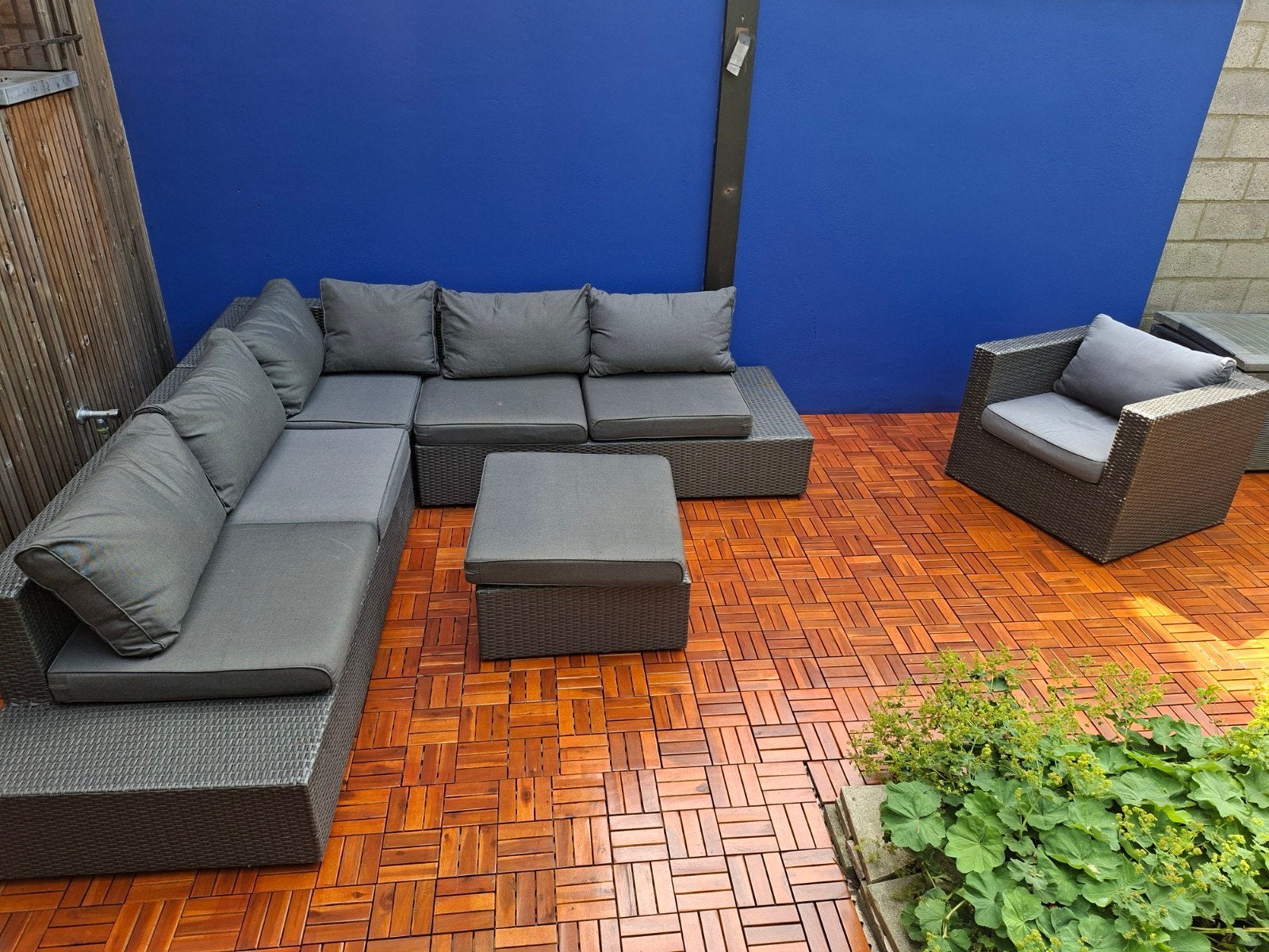 Grand salon de jardin en bon état, avec coussins., Synthétique, Enlèvement, Sets de jardin, 6 places