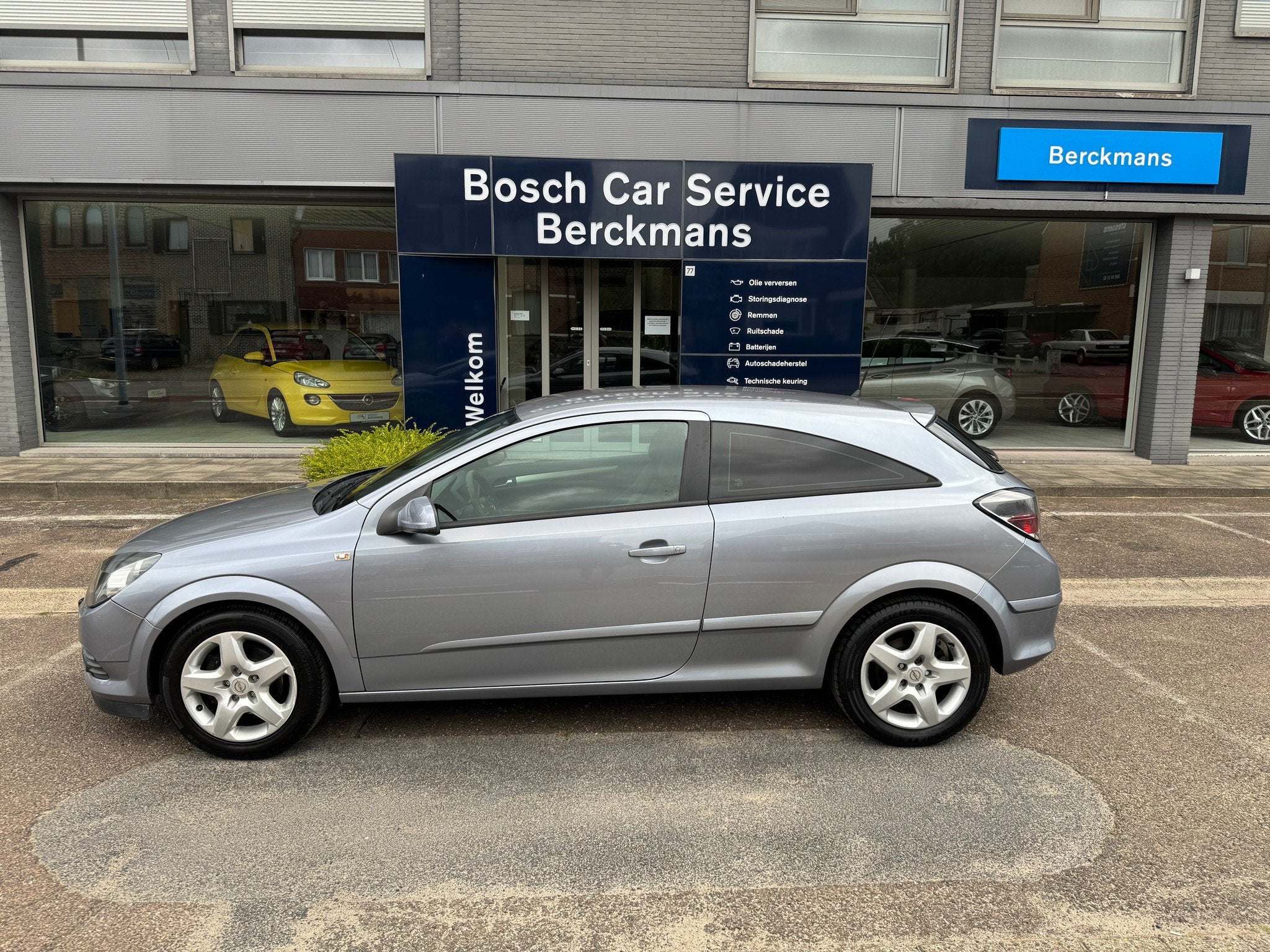 Opel Astra GTC 1.4 benzine + Klimaatregeling + Garantie, Auto's, Opel, Stof, Gebruikt, 4 cilinders, 146 g/km