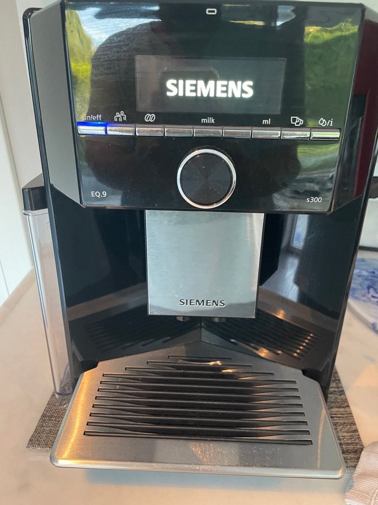 SIEMENS EQ.9 S300, Electroménager, Comme neuf, Enlèvement, Siemens, Grains de café