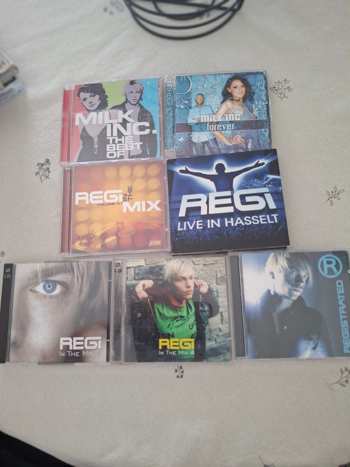 Cds regi et lait, y compris 1,5 euro par CD, Enlèvement ou Envoi