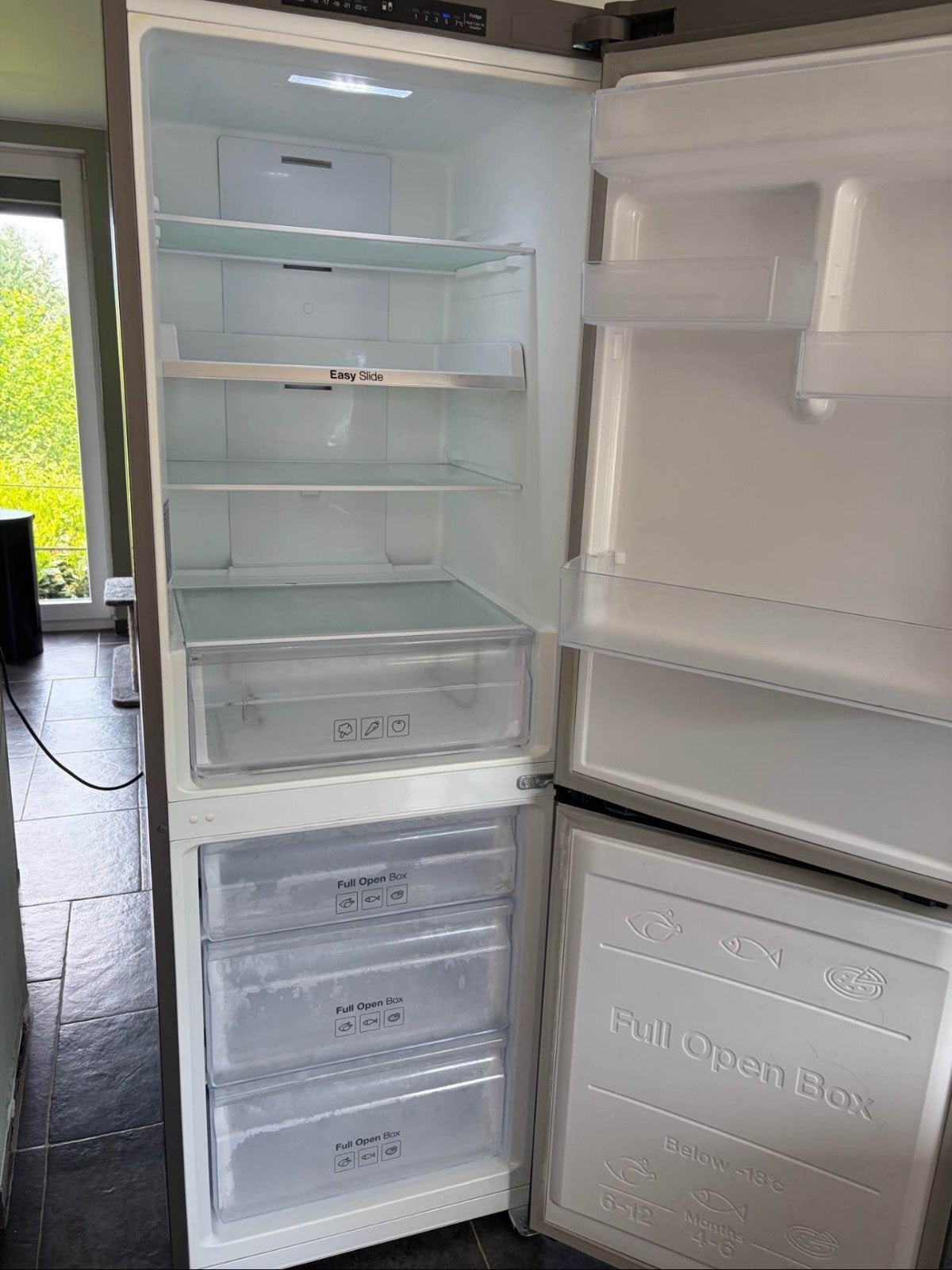 Samsung frigo avec congélateur  A+++ NO FROST, Electroménager