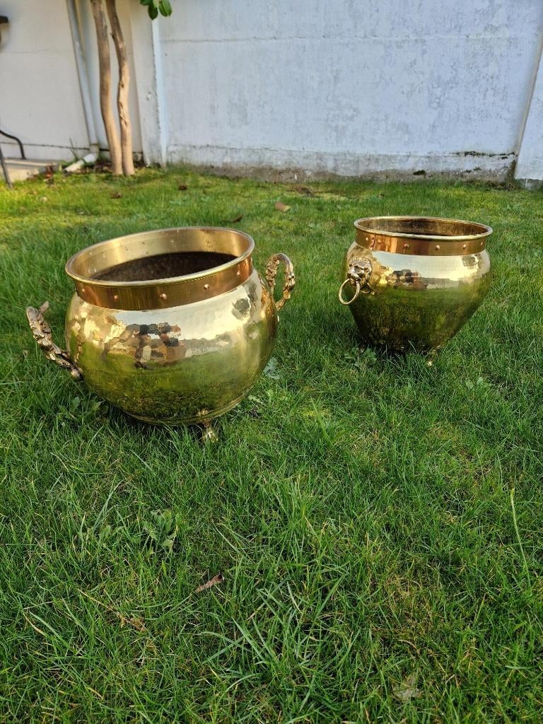 Oude Franse koperen cache-pots of bloempotten, 80eur voor 2, Overige materialen, Gebruikt, Rond, Minder dan 40 cm