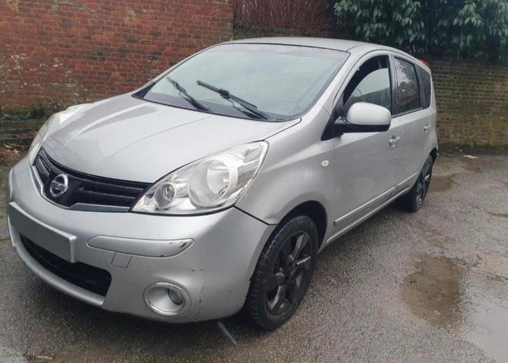 Bonjour Nissan note 2013  1.5 diesel  261000km, Particulier, Diesel, Achat