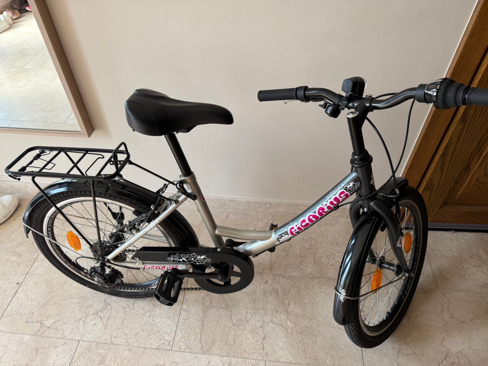 Vélo fille Ficarius 20 pouces – Shimano 6 vitesses, Vélos & Vélomoteurs, Autres marques, Vitesses, 18 à 20 pouces, Femmes