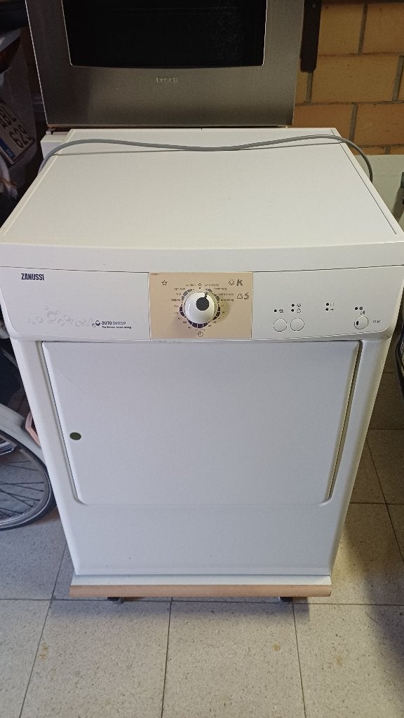 droogkast zanussi, Elektronische apparatuur, Droogkasten, Ophalen, Gebruikt, Voorlader, Luchtafvoer
