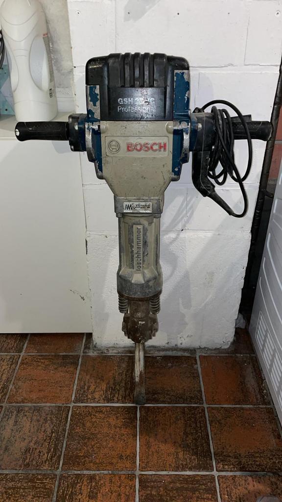 Breekhamer BOSCH GSH 27 VC, Ophalen, Zo goed als nieuw