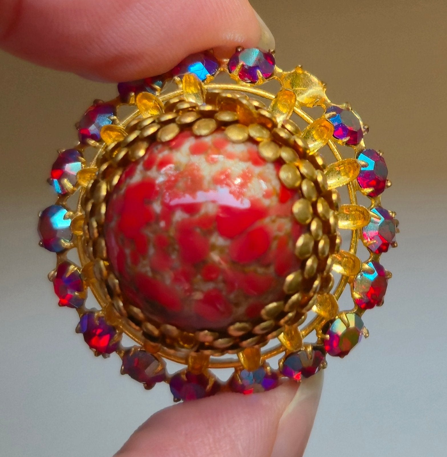 Vintage broche met steen, Ophalen of Verzenden