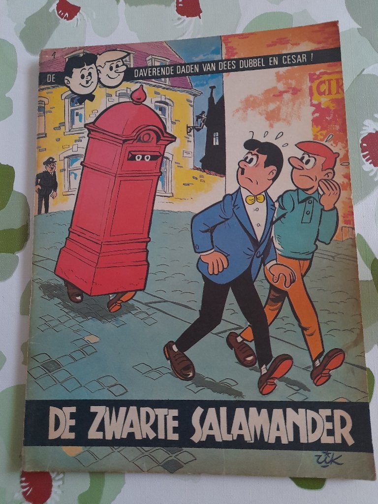 Dees Dubbel nr 4 "De zwarte samamander"eerste druk jaren 70, Boeken, Stripverhalen, Ophalen of Verzenden, Gelezen